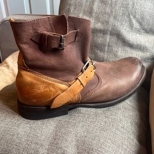 JD Fisk leather boots